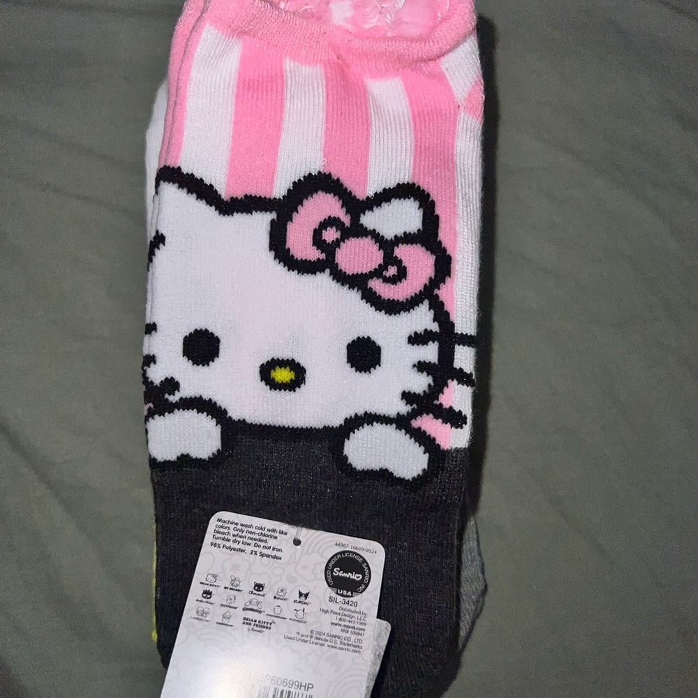 Hello kitty socks